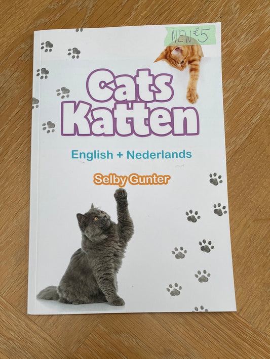 Cats/Katten- Bilingual book in English and Dutch
