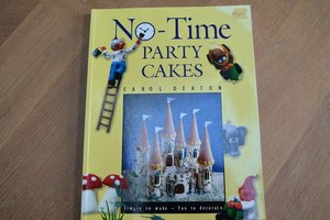 No-Time Party Cakes: Simple to make-Fun to decorate